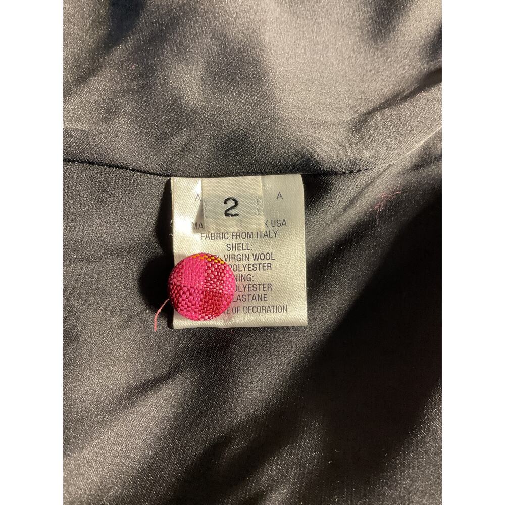 Area Tailored Pink Crystal Buckle Hourglass Blazer Size 2 - Picture 6 of 6